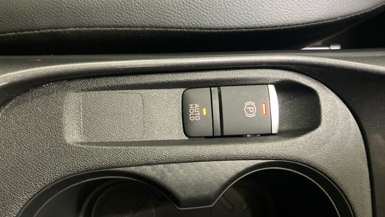 Nissan Juke 1.0 DiG-T 114 N-Connecta 5dr Petrol Hatchback